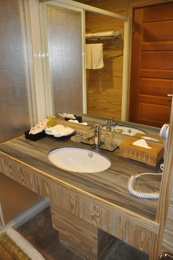 Island Paradise Resort Club Koror Extérieur photo